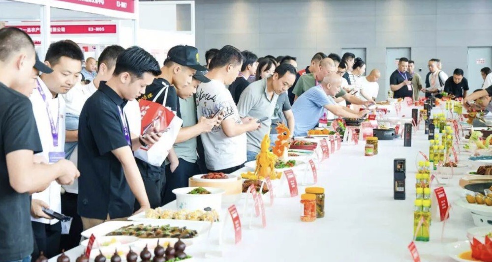 一席湖湘名菜展湘厨风采！龙牌杯·2025中国湘菜大师名师晋级赛在长沙举办（附获奖名单）